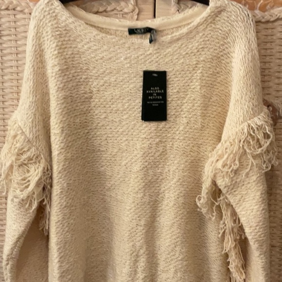 Gorgeous Fringed/Southwest Oversized Sweater by Ralph Lauren - Picture 3 of 13